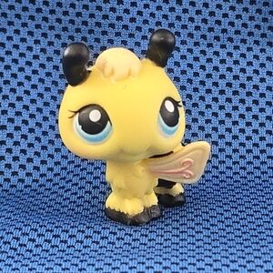 Littlest pet shop Bumble Bee
